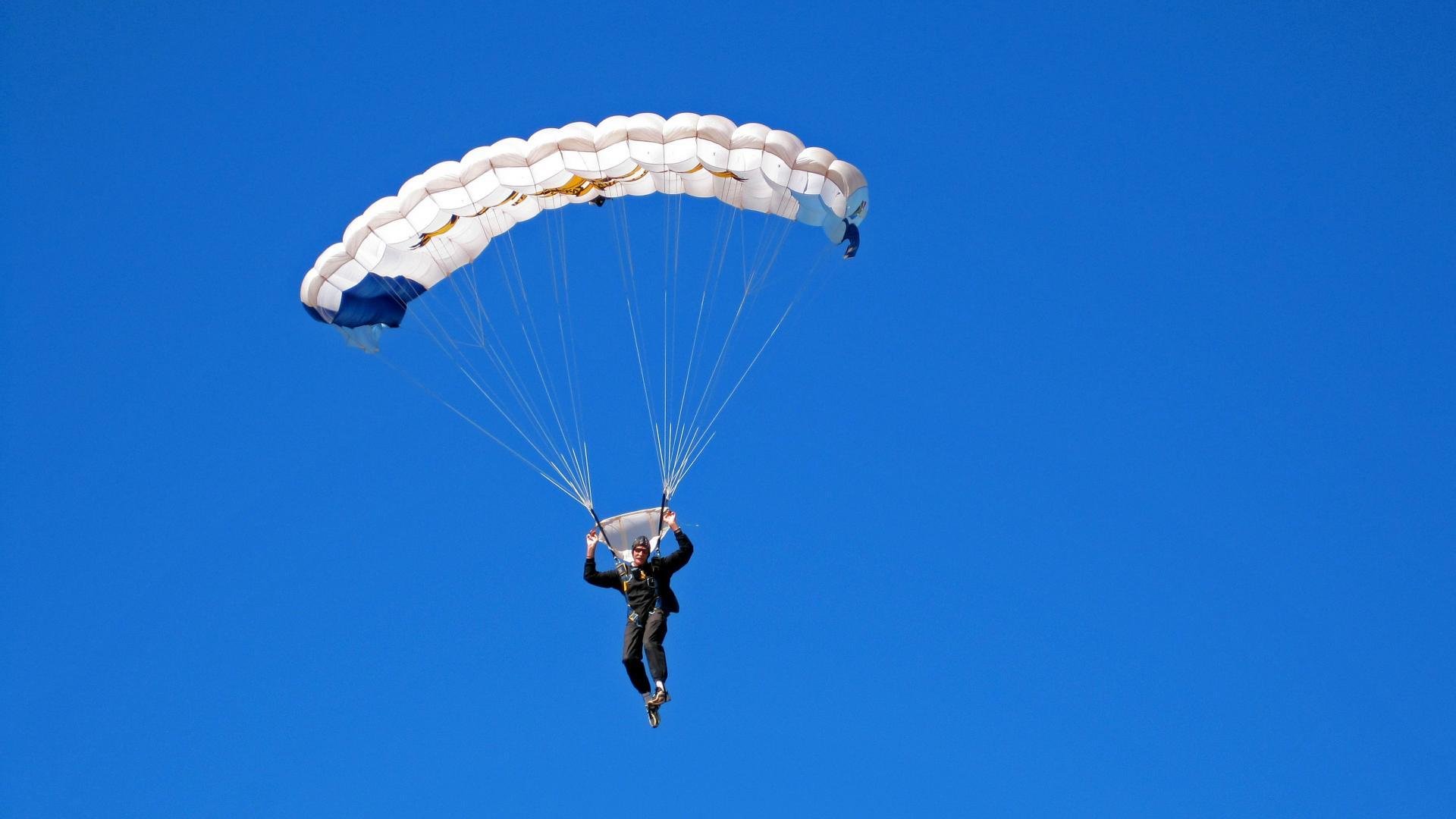时空胶着，德约科维奇在扑朔迷离的SKT决战中完成不朽加冕，时空胶着，德约科维奇于扑朔迷离的SKT决战中不朽加冕